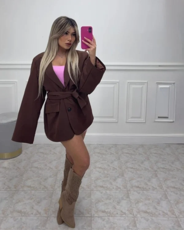 Blazer con cintura in vita